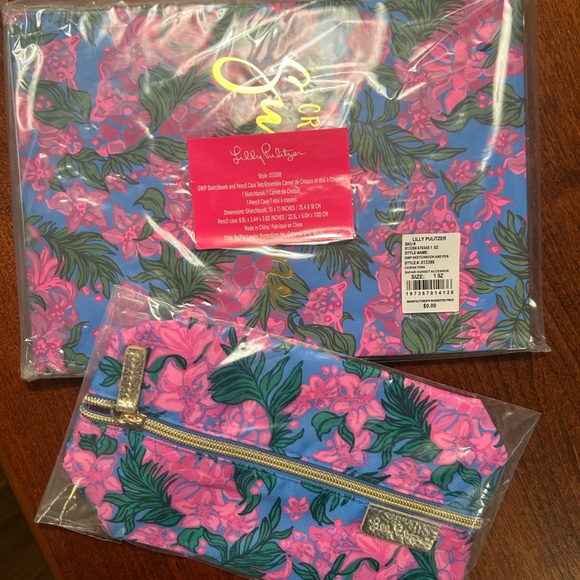 NWT Lilly Pulitzer sketchbook and pencil case - Picture 1 of 5